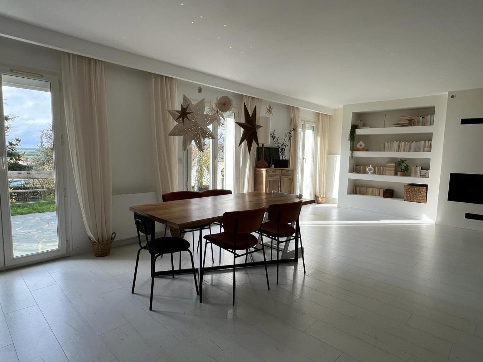 Maison Familiale, Belle Et Moderne Proche De Versailles Et Thoiry Maule Esterno foto